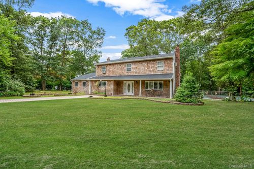 32 Artist Lake Blvd, Middle Island, NY, 11953-1310 | Card Image