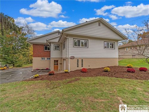 29 E Whallon St, Mayville, NY, 14757-1228 | Card Image