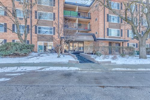 103-1107 S Old Wilke Rd, Arlington Heights, IL, 60005-2938 | Card Image