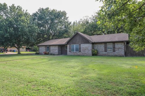 650 42nd St Sw, Paris, TX, 75460-5280 | Card Image