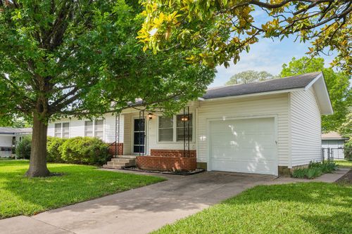 1106 N 66th St, Waco, TX, 76710-4126 | Card Image