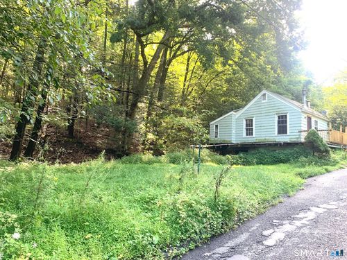 1 Haviland Rd, New Milford, CT, 06776-4519 | Card Image