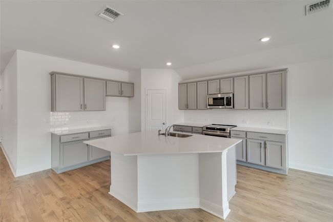 544 Tekoa Dr, House other with 4 bedrooms, 2 bathrooms and 2 parking in Georgetown TX | Image 8