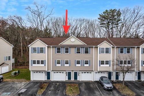 17-1029 S Mammoth Rd, Manchester, NH, 03109-5139 | Card Image