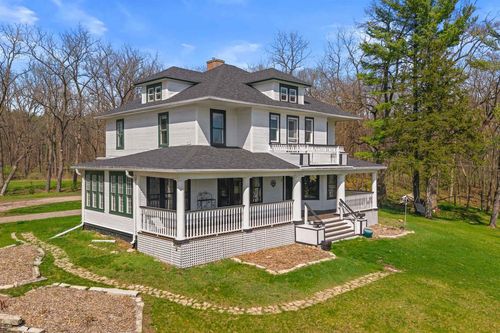 426 E North Lake Street, Hancock, WI, 54943 | Card Image