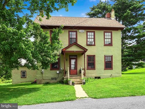 21 Spangsville Rd, BOYERTOWN, PA, 19512-8053 | Card Image