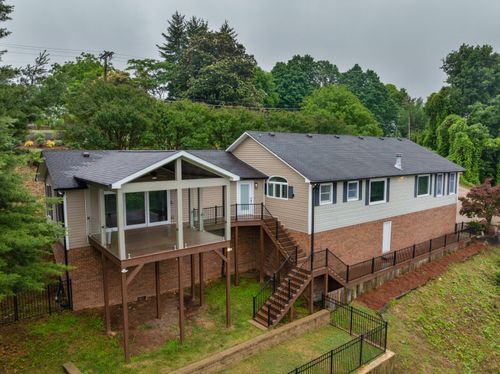661 S Crest Road, Chattanooga, TN, 37404 | Card Image