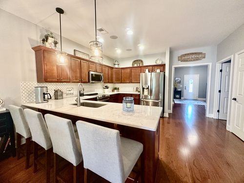 2520 Amberwood Way, Lebanon, TN, 37090-8302 | Card Image