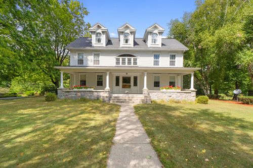 838 E Michigan Ave, Grass Lake, MI, 49240-9331 | Card Image