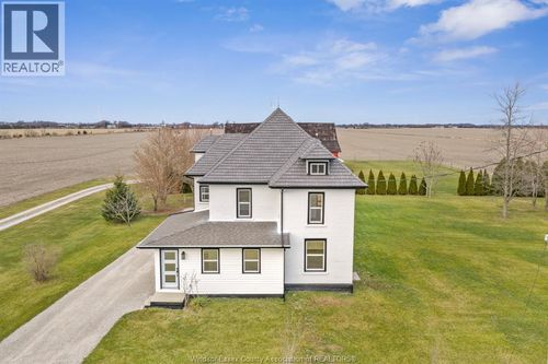 {{alt}} | Card Image