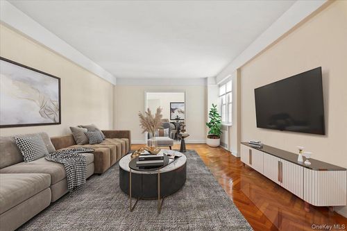 apt-4j-45 Popham Rd, Scarsdale, NY, 10583-4223 | Card Image