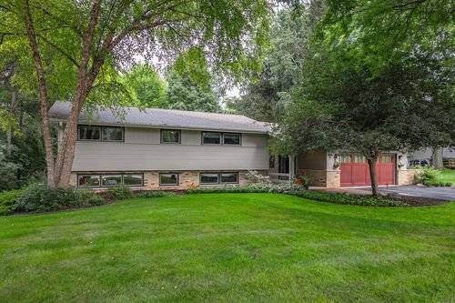 1860 Churchview Drive, Brookfield, WI, 53005 | Card Image