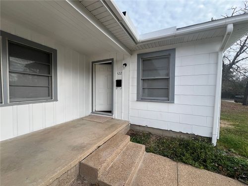 422 Gilbert Street, Bryan, TX, 77801 | Card Image
