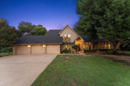 1408 E Lake Drive, Gladewater, TX, 75647 | Card Image