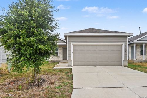 5435 Daphne Path, San Antonio, TX, 78253-2323 | Card Image
