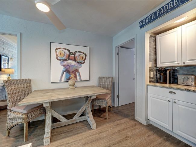 APT-121 - 4901 State Highway 361, Condo with 2 bedrooms, 2 bathrooms and null parking in Port Aransas TX | Image 14
