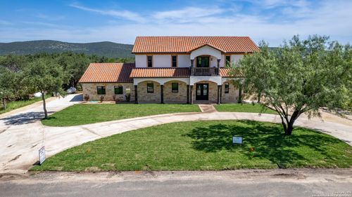 1747 Mountain Valley Dr, Concan, TX, 78838-3812 | Card Image