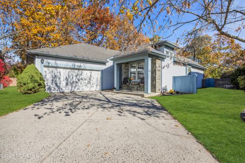 12 Thatcher Ct, Jackson, NJ, 08527-3940 | Card Image