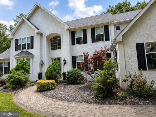2 Greenbriar Rd, Mullica Hill, NJ, 08062-4630 | Card Image