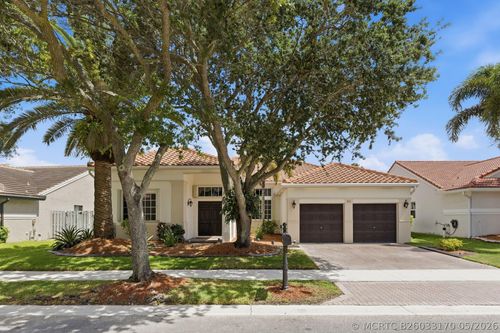 832 Heritage Dr, Weston, FL, 33326-4543 | Card Image