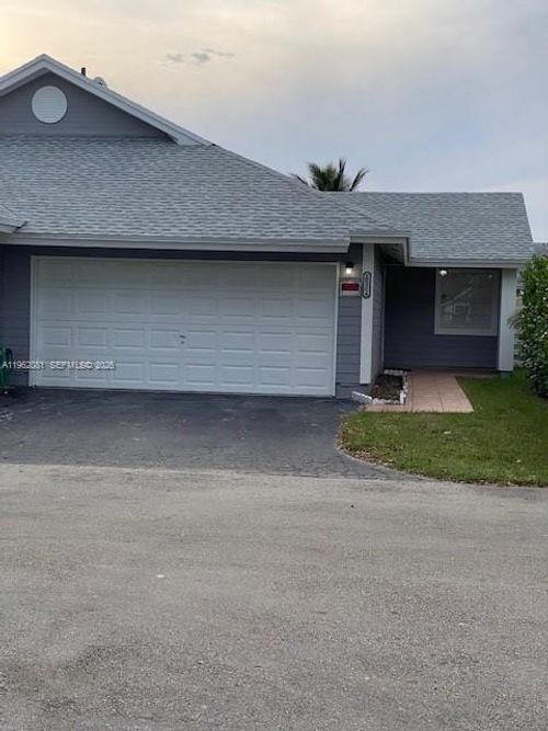10304 Sw 139th Pl, Miami, FL, 33186-6822 | Card Image