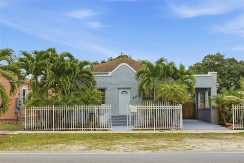 349 Nw 46th St, Miami, FL, 33127-2668 | Card Image