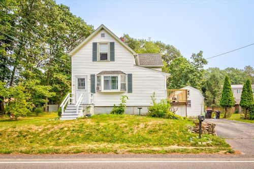 74 Oakland St, Brockton, MA, 02302-3939 | Card Image