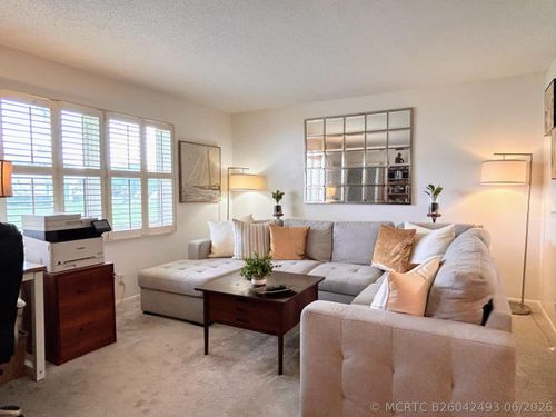 103-320 Horizons W, Boynton Beach, FL, 33435-5026 | Card Image