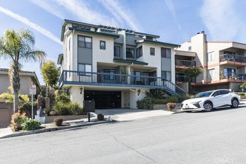 apt-c-2215 Molino Ave, Signal Hill, CA, 90755-3933 | Card Image