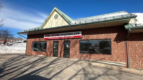 6-7-8-839 Stone St S, Gananoque, ON, K7G | Card Image