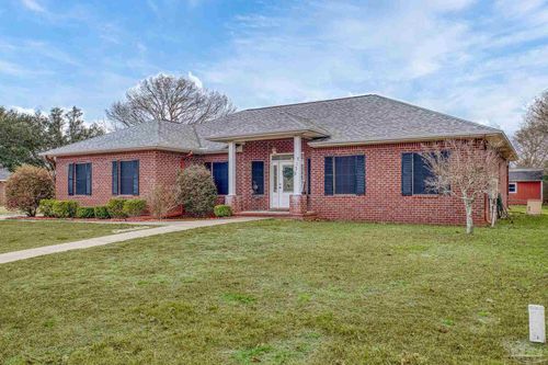 7135 Clearwood Rd, Pensacola, FL, 32526-7525 | Card Image