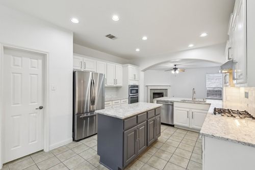1025 Horne Dr, Cedar Park, TX, 78613-1639 | Card Image