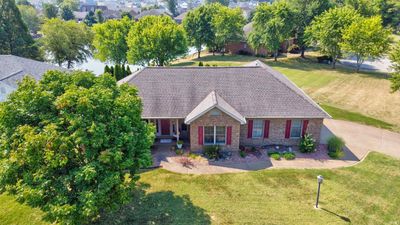 11717 Silverthorne Court, House other with 3 bedrooms, 2 bathrooms and null parking in Evansville IN | Image 1