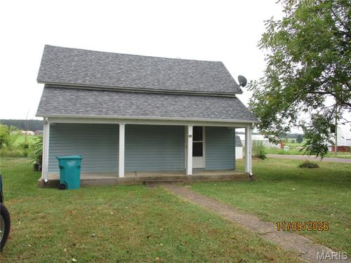 204 E Blue Bird Ln, Leasburg, MO, 65535-7186 | Card Image