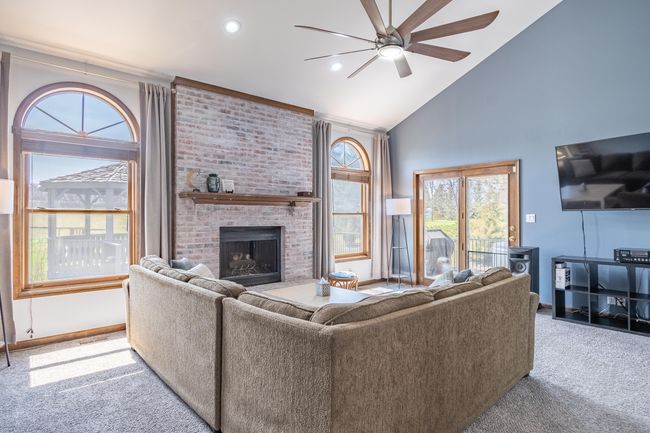 11836 Larkins Rd, House other with 4 bedrooms, 4 bathrooms and null parking in Brighton MI | Image 6