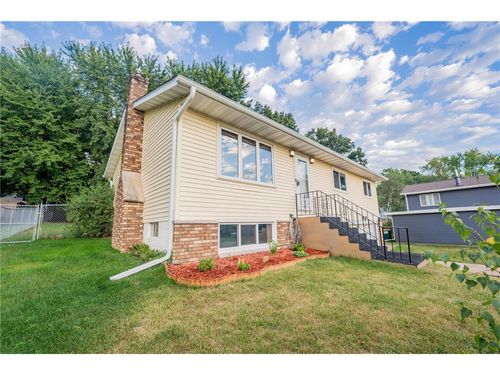 1127 5th Street, ALTOONA, WI, 54720 | Card Image