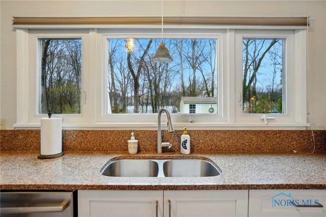 2257 N Carriage Ln, House other with 4 bedrooms, 4 bathrooms and 2 parking in Port Clinton OH | Image 15
