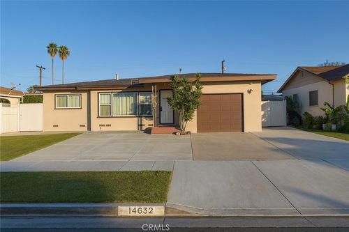 14632 Jefferson St, Midway City, CA, 92655-1078 | Card Image