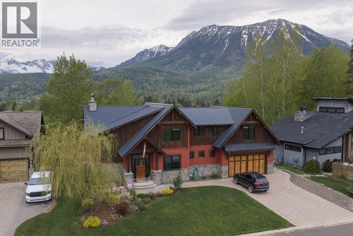 30 Silver Ridge Dr, Fernie, BC, V0B1M2 | Card Image