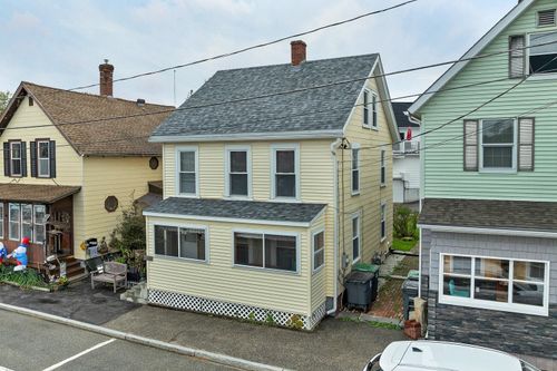 6 Central St, Pembroke, NH, 03275-1502 | Card Image