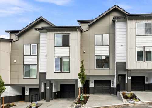 d7-16830 20th Ave W, Lynnwood, WA, 98037-5399 | Card Image