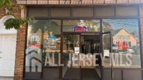 69-69-69 Main St, Sayreville, NJ, 08872-1561 | Card Image