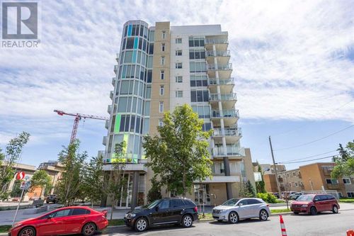 1107 Gladstone Rd Nw, Calgary, AB, T2N3T1 | Card Image
