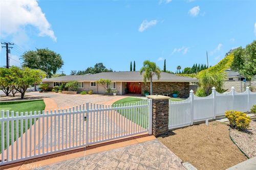 18381 Serrano Ave, Villa Park, CA, 92861-2755 | Card Image