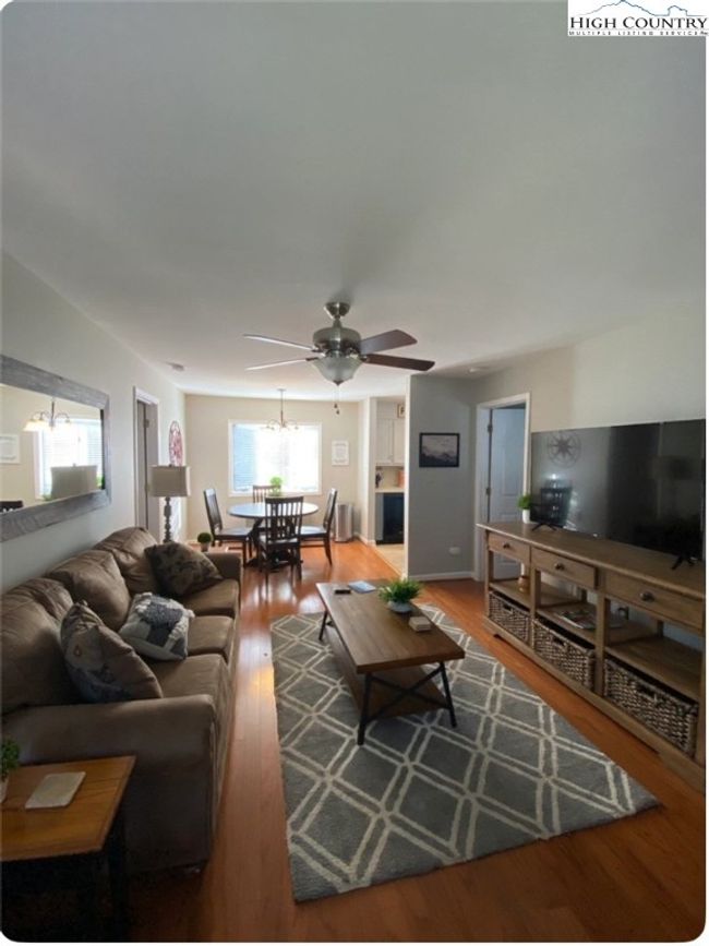 UNIT-226 - 148 Royal Oaks Dr, Condo with 2 bedrooms, 2 bathrooms and null parking in Blowing Rock NC | Image 8