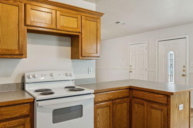1113 E Jones St, House other with 3 bedrooms, 2 bathrooms and null parking in Sherman TX | Image 12