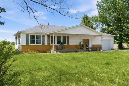 5825 Lawrence 1140, Miller, MO, 65707-7003 | Card Image