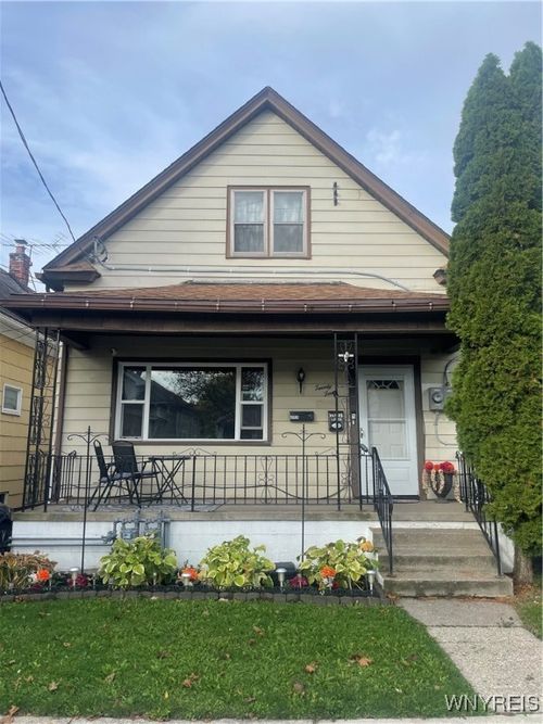 24 Ridge Park Ave, Buffalo, NY, 14211-2812 | Card Image