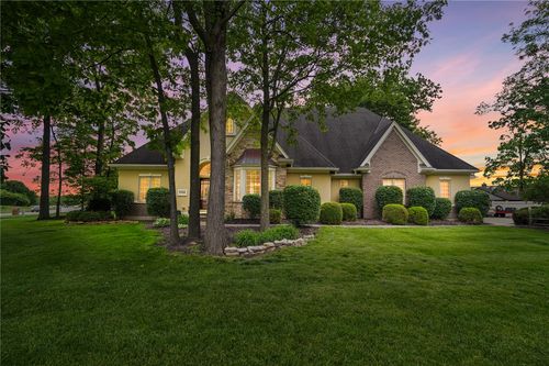 1745 Haley Dr, Washingtn Twp, OH, 45458-3542 | Card Image