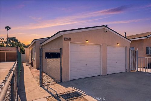 9234 Elizabeth Ave, South Gate, CA, 90280 | Card Image